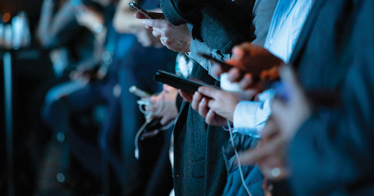 Smart badge Smart badge: Arca24's App monitoring attendance for Employment Agencies